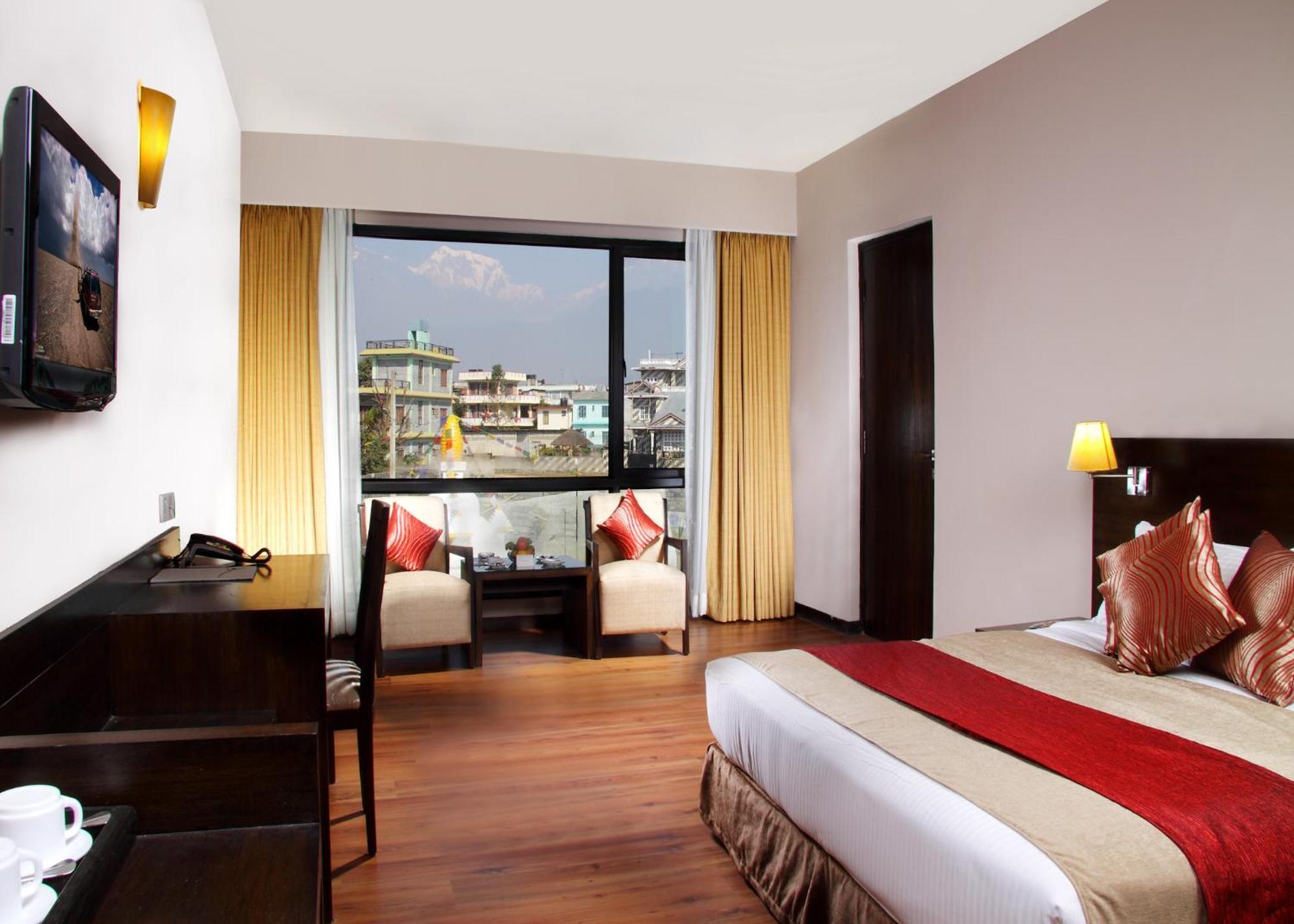 Hotel Pokhara Grande Exterior foto