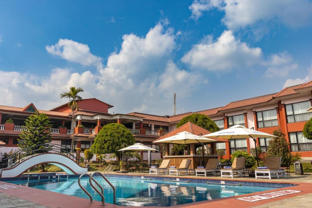 Hotel Pokhara Grande Exterior foto